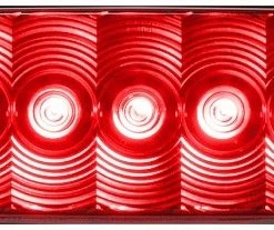 Buy 🤩 Peterson Mfg. V821KR-7 LumenX Oval LED Stop, Turn & Tail Light, PL3 👏