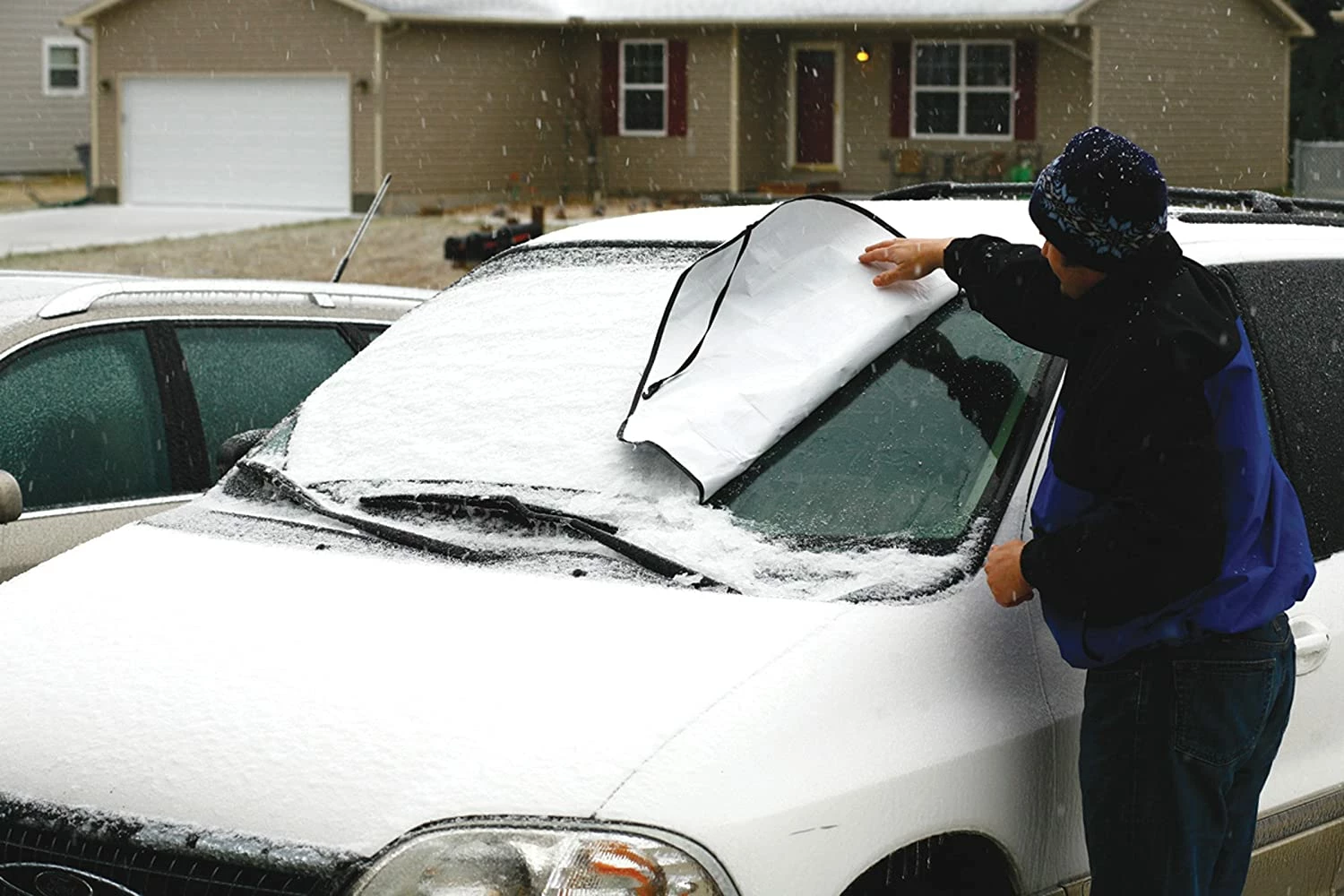 Hot Sale ❤️ Hopkins SubZero ArticGuard Snow and Ice Universal Windshield Cover ✔️ 5 Hot Sale ❤️ Hopkins SubZero ArticGuard Snow and Ice Universal Windshield Cover ✔️ - Image 5